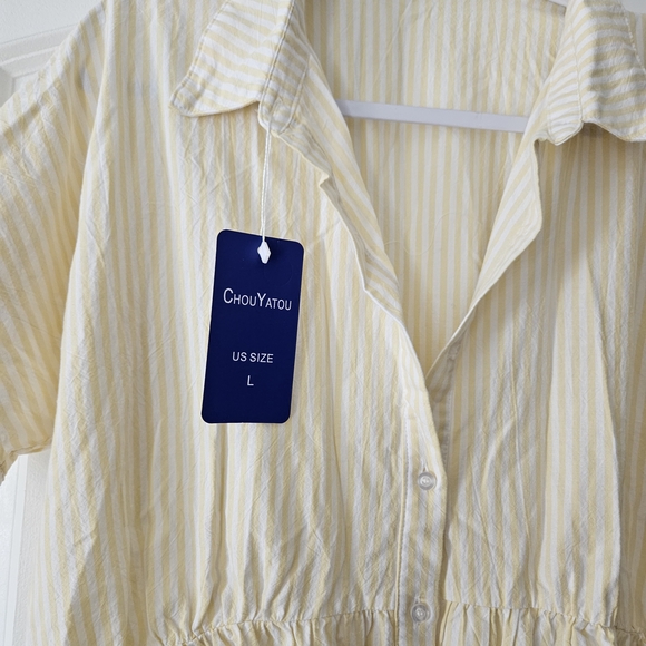 White And Yellow Stripe Button-Front Dress With Pockets - Picture 2 of 7